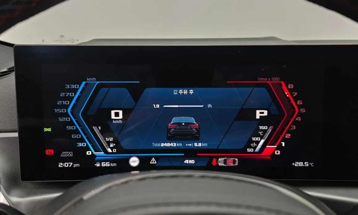 BMW M4 2024 из KR, фото 3