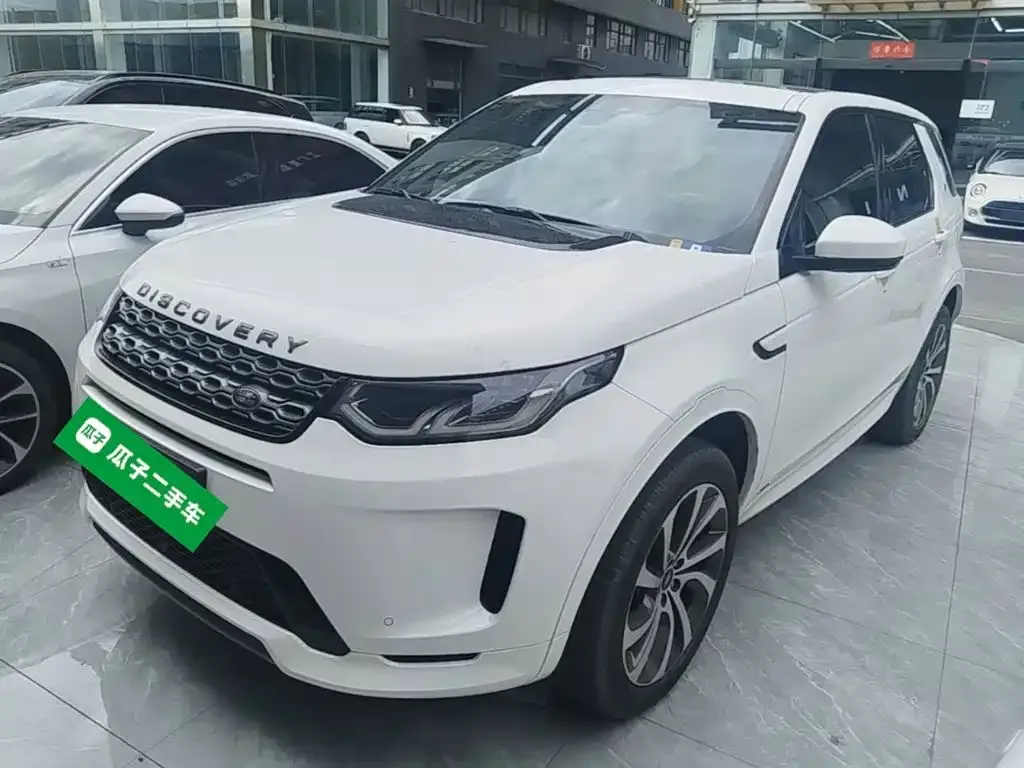 Land Rover Discovery Sport — фото 1