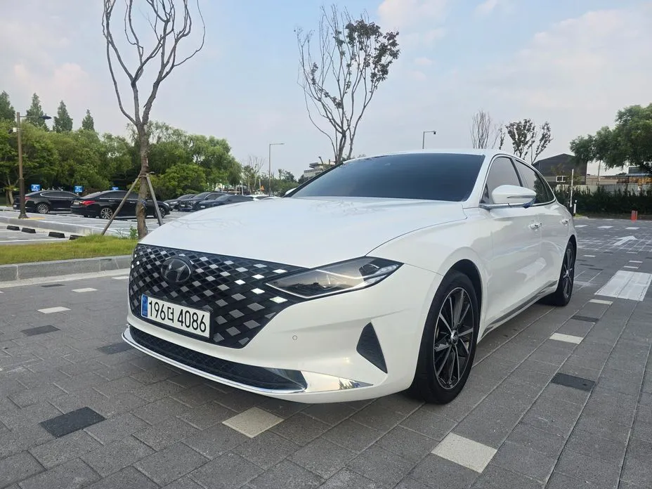 Hyundai Grandeur — фото 1
