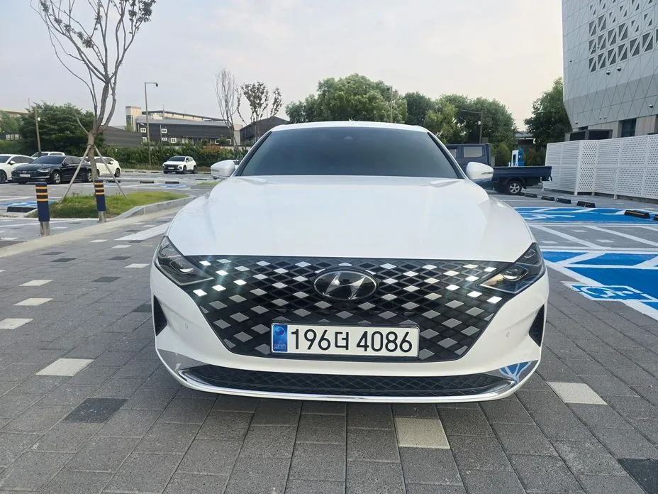Hyundai Grandeur — фото 10
