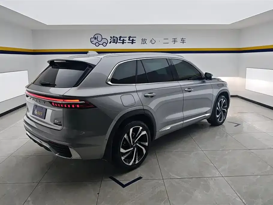 Geely Xingyue L — фото 5
