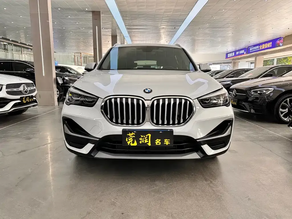 BMW X1 — фото 2
