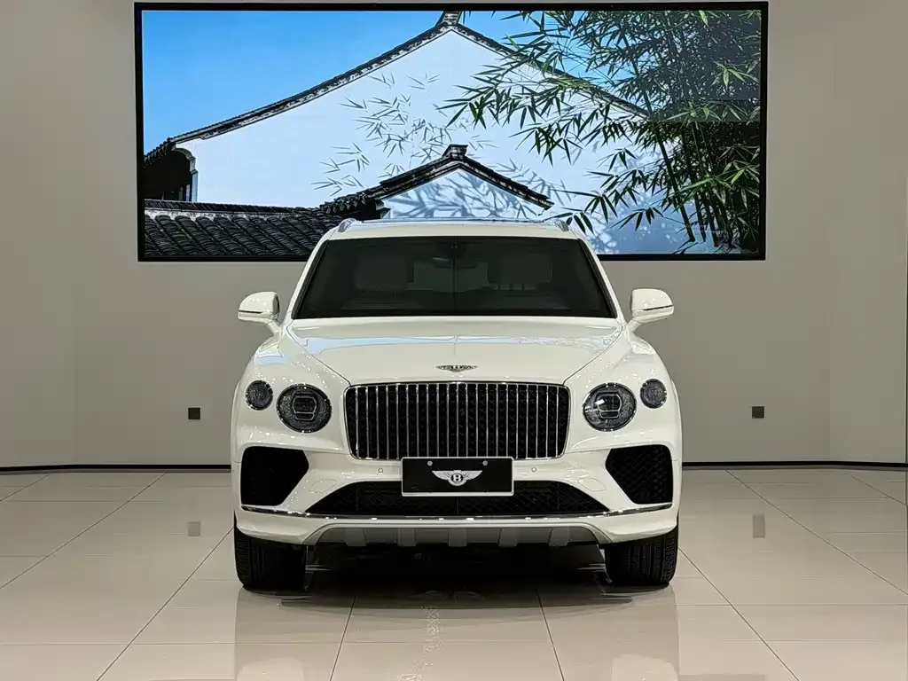 Bentley Bentayga — фото 7