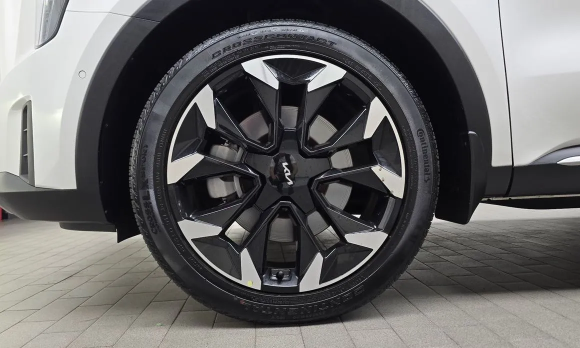 Kia Sorento — фото 2