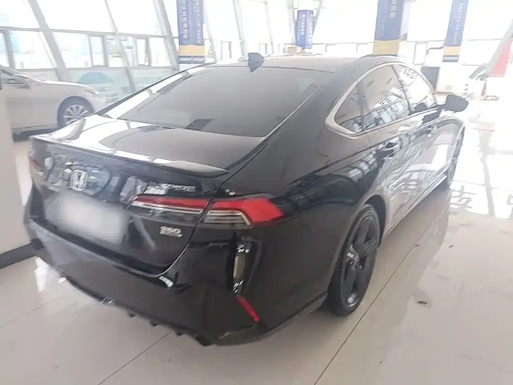 Honda Inspire — фото 5
