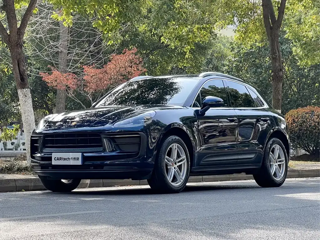 Porsche Macan — фото 1