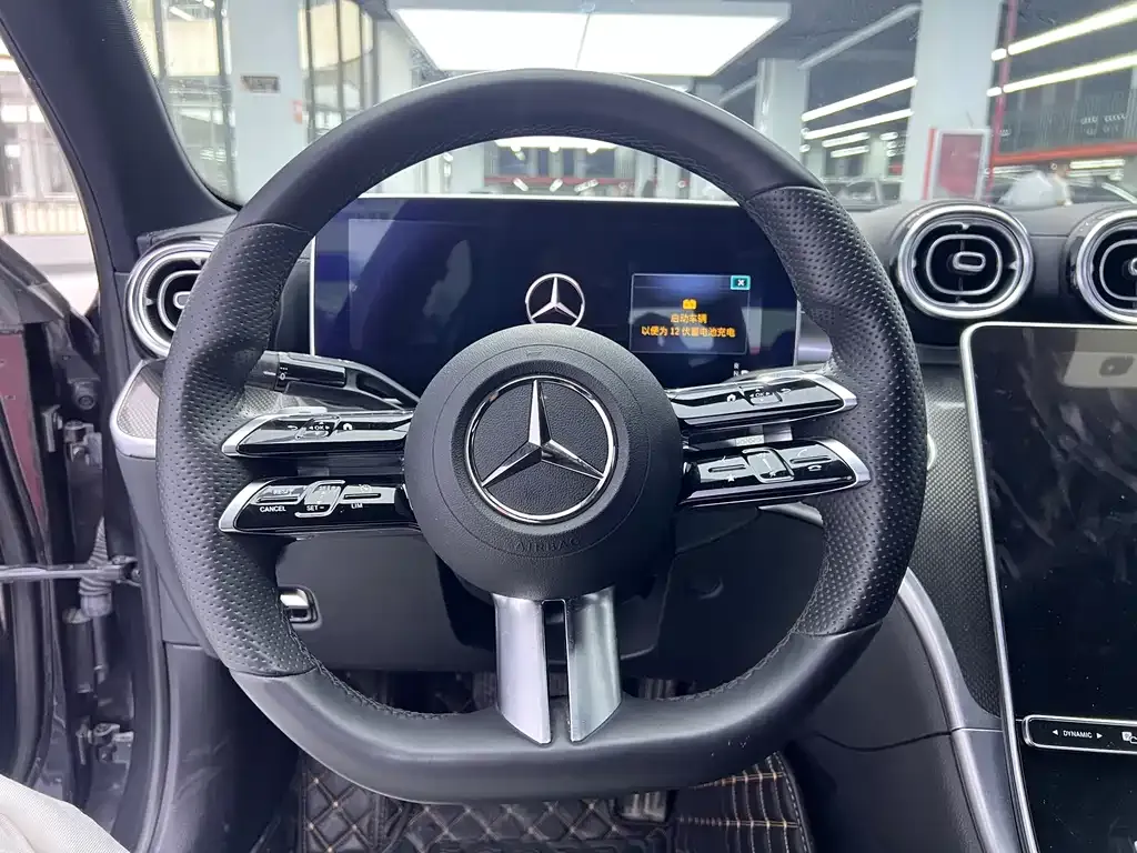 Mercedes-Benz C-Class — фото 10