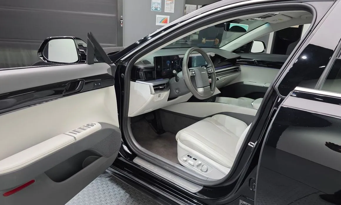 Hyundai Grandeur 2023 из KR, фото 9