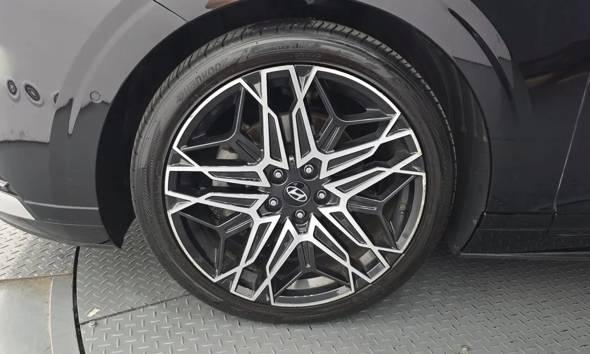 Hyundai Grandeur 2023 из KR, фото 8