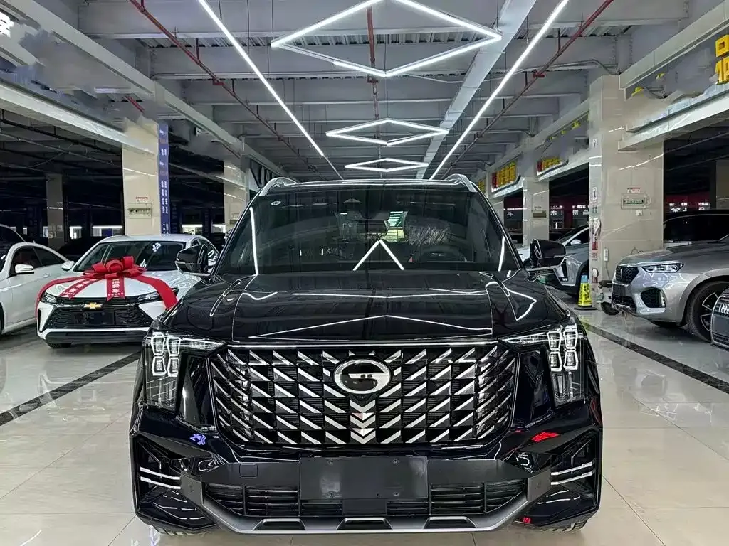GAC Motor Trumpchi GS8 — фото 1