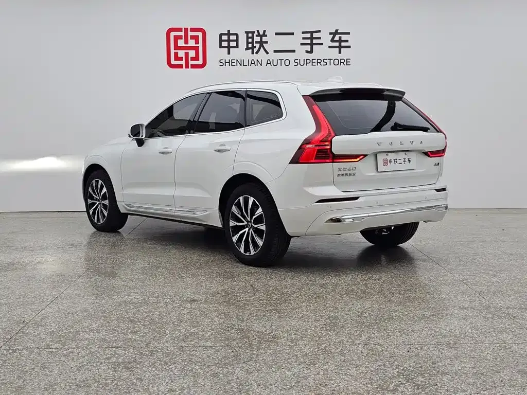 Volvo XC60 2024 из CN, фото 10