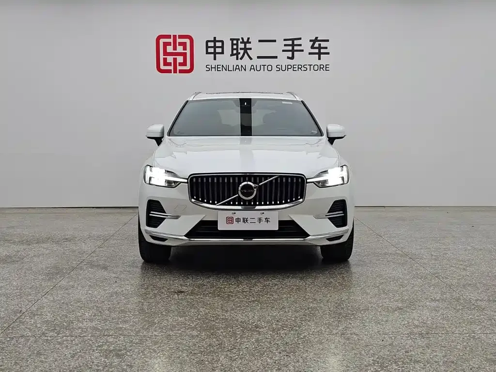 Volvo XC60 2024 из CN, фото 4