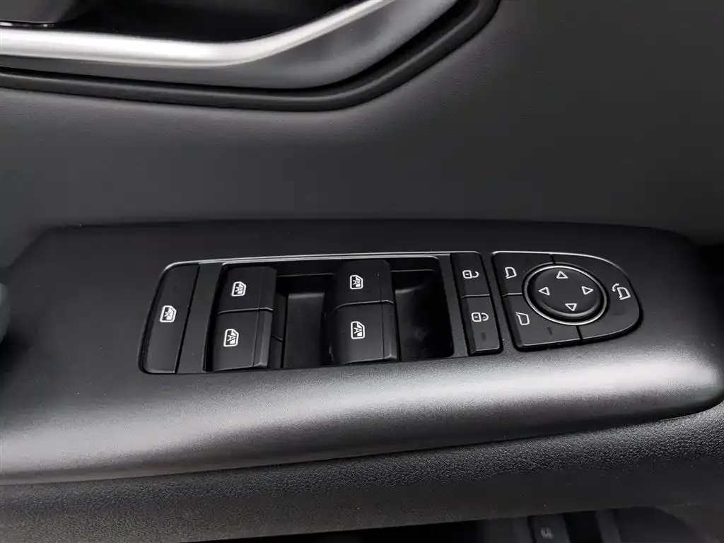 BYD Pro New Energy — фото 6