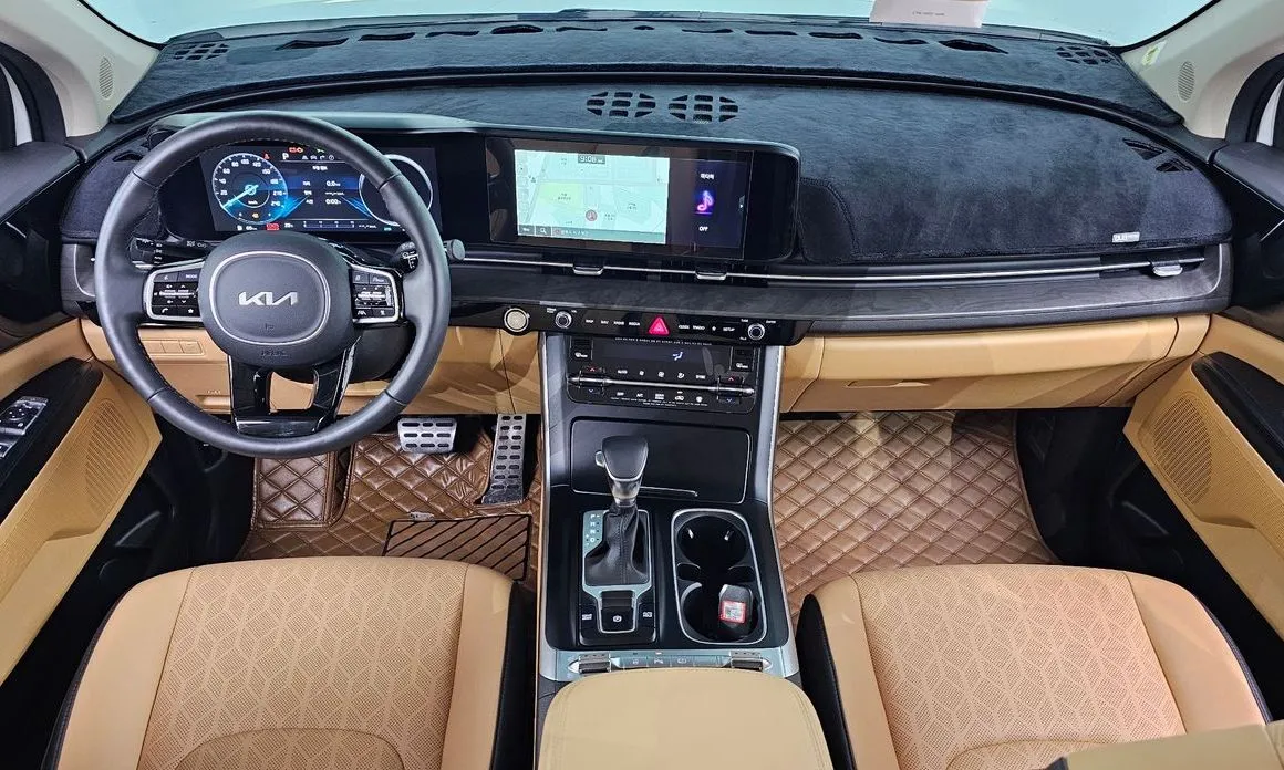 Kia Carnival — фото 10