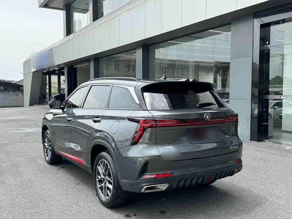 Changan CS75PLUS — фото 3