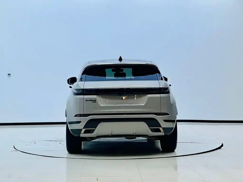 Land Rover Evoque — фото 7