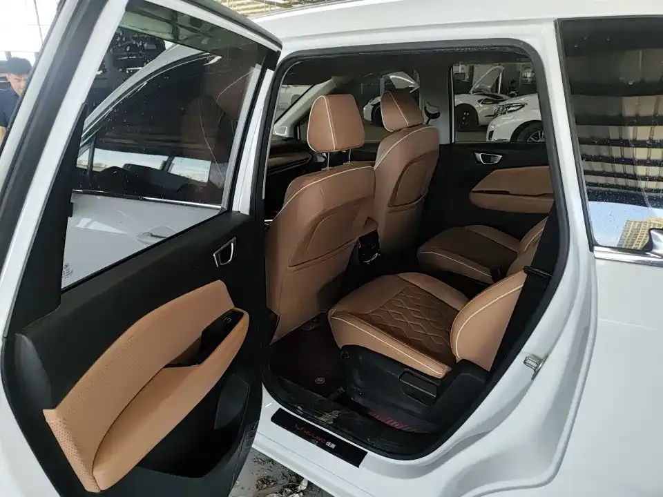 Wuling Jiachen 2022 из CN, фото 8