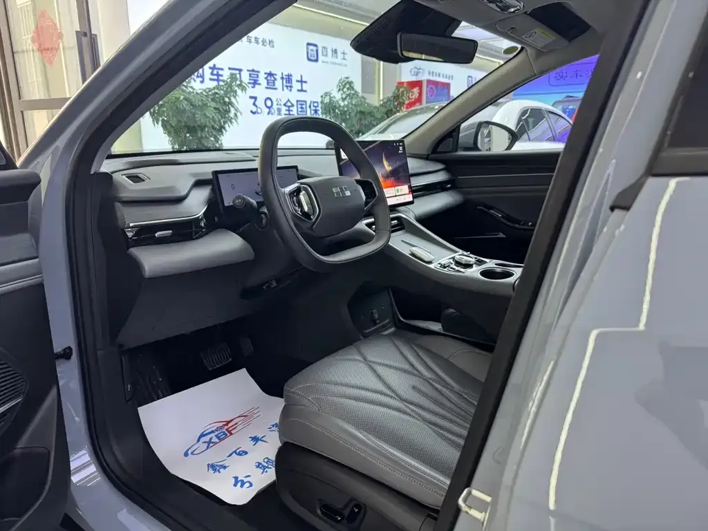 Geely Galaxy L6 — фото 2