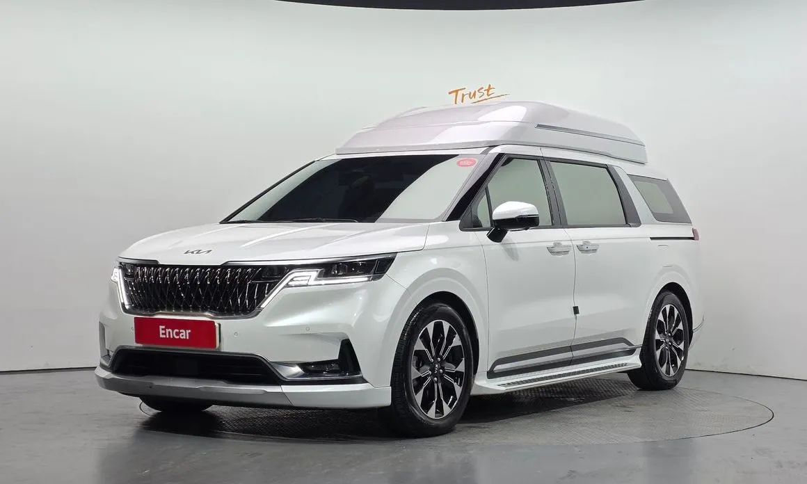 Kia Carnival — фото 1
