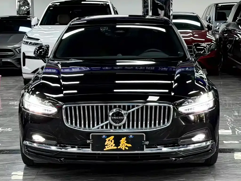 Volvo S90 — фото 10