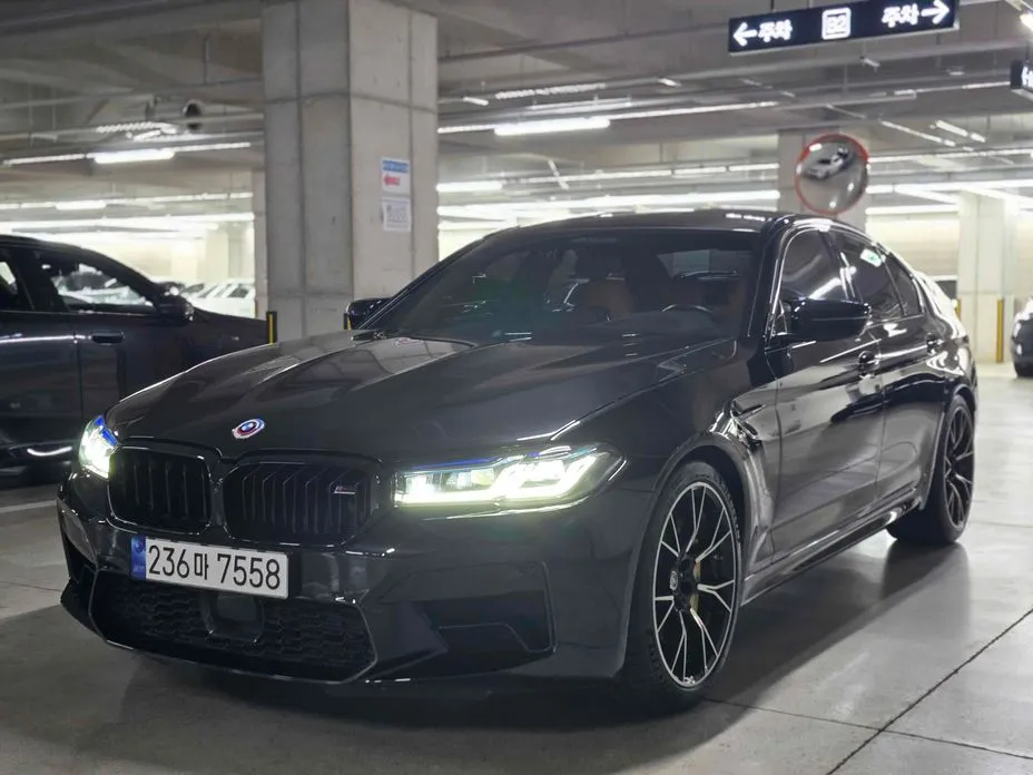 BMW M5 2023 из KR, фото 6