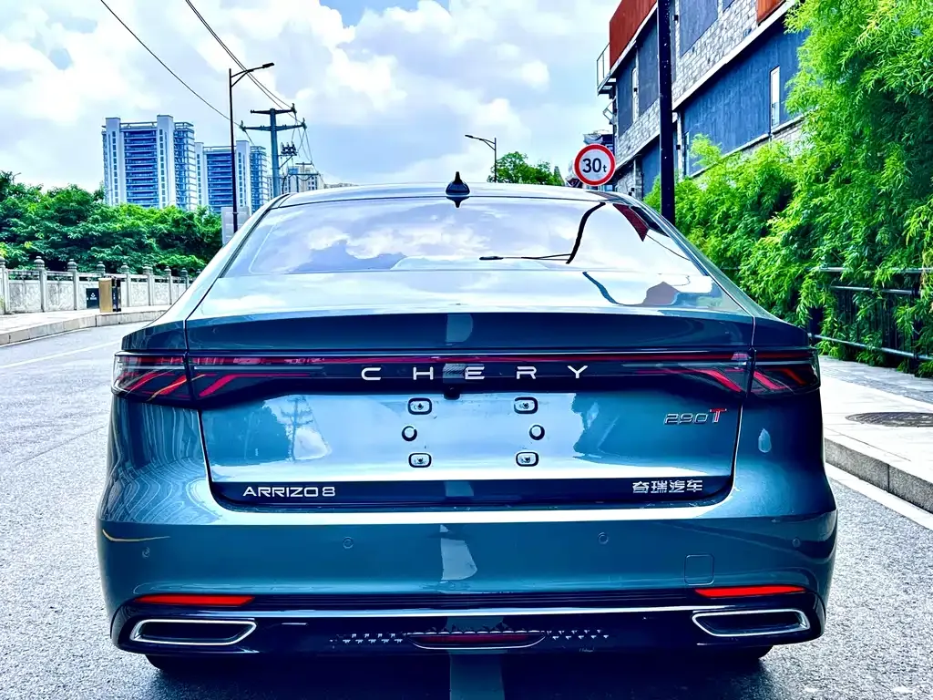Chery Arrizo 8 PRO — фото 9