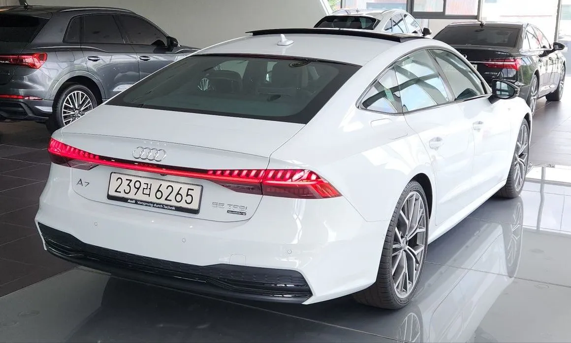 Audi A7 — фото 6