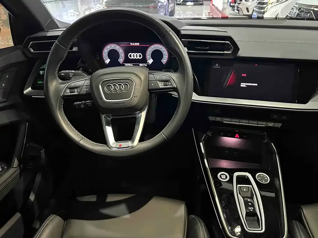 Audi A3 — фото 8