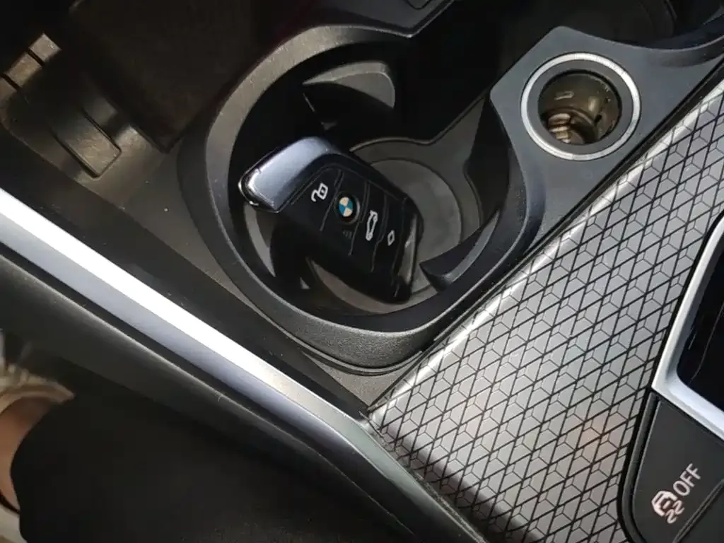 BMW i3 — фото 10