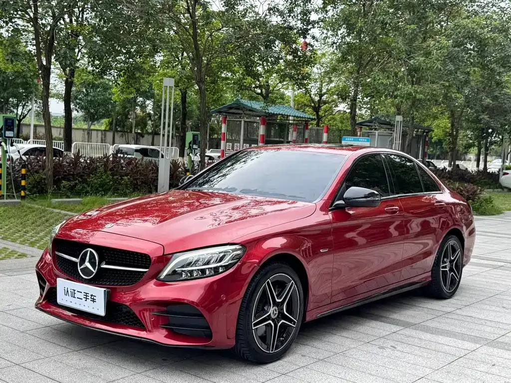 Mercedes-Benz C-Class — фото 1