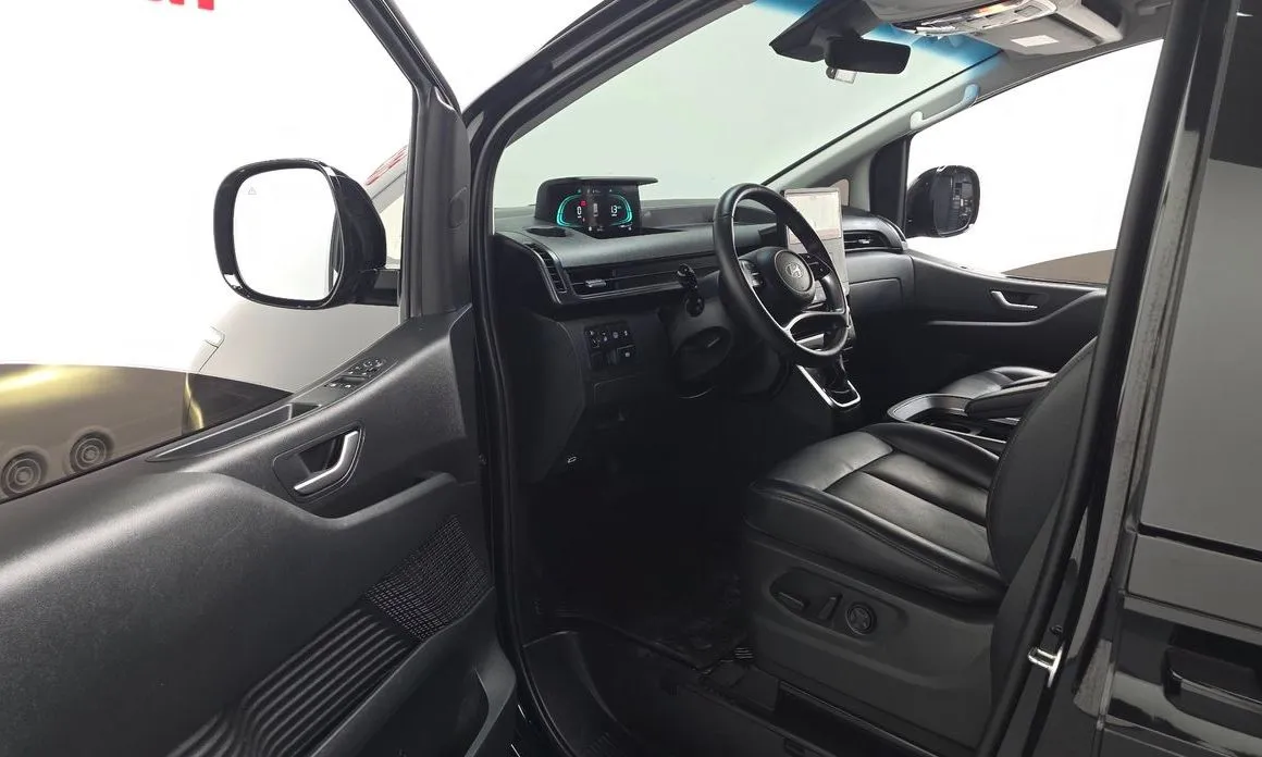 Hyundai Staria 2025 из KR, фото 5
