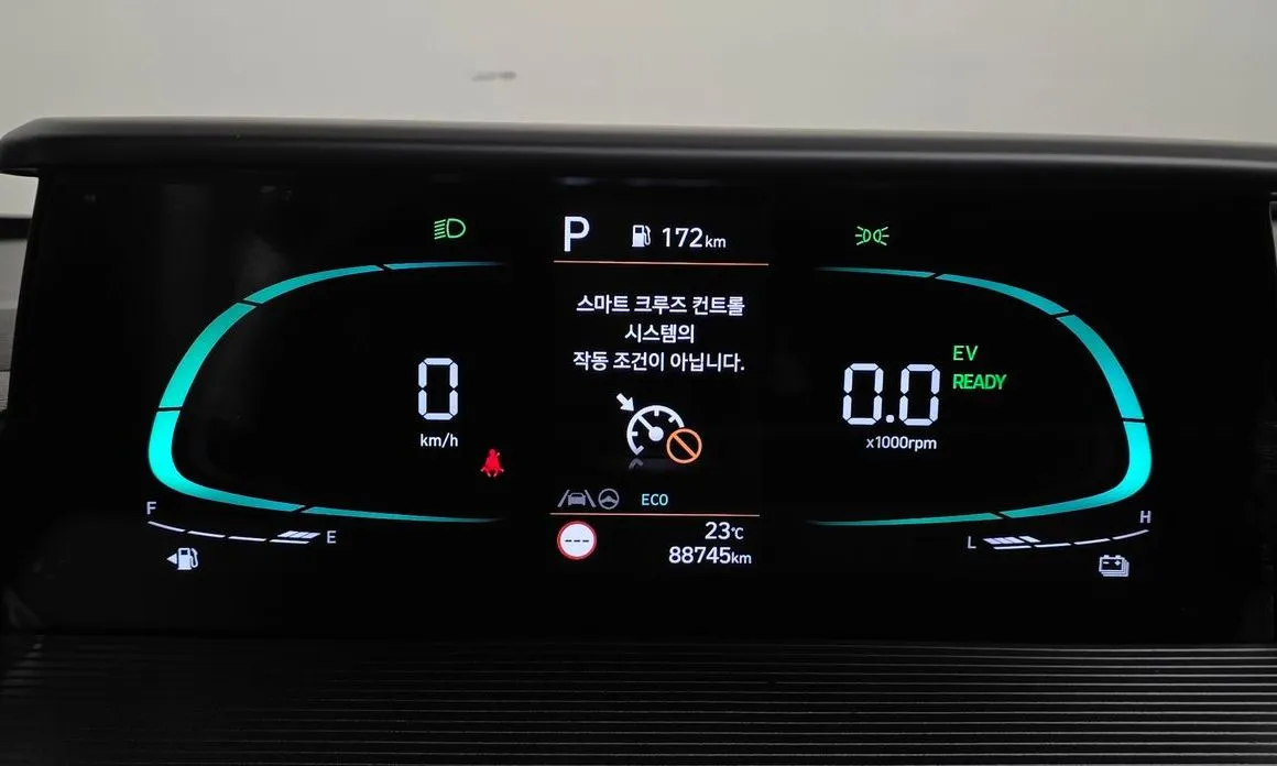 Hyundai Staria 2025 из KR, фото 7