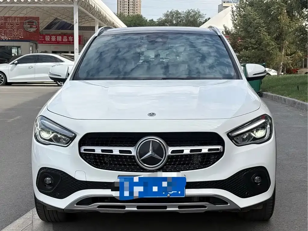Mercedes-Benz GLA — фото 3