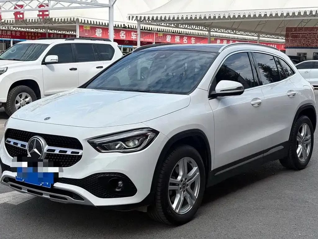 Mercedes-Benz GLA — фото 7
