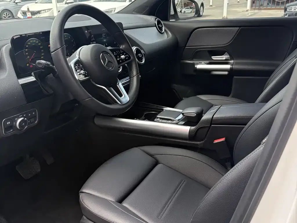 Mercedes-Benz GLA — фото 2