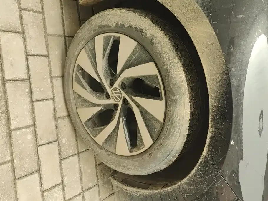 Volkswagen Passat — фото 5