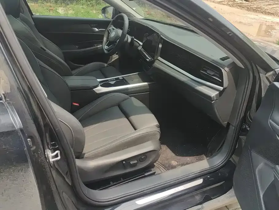 Volkswagen Passat — фото 9
