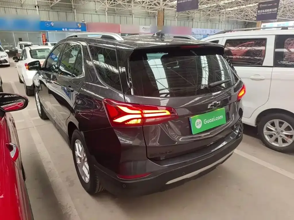 Chevrolet Equinox 2023 из CN, фото 9