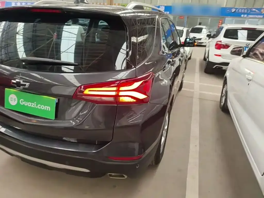 Chevrolet Equinox 2023 из CN, фото 6