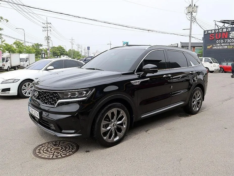 Kia Sorento — фото 7