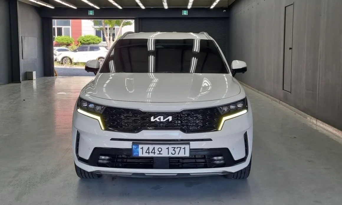 Kia Sorento — фото 4
