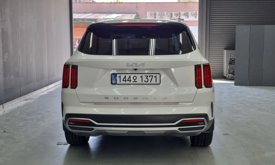 Kia Sorento — фото 3