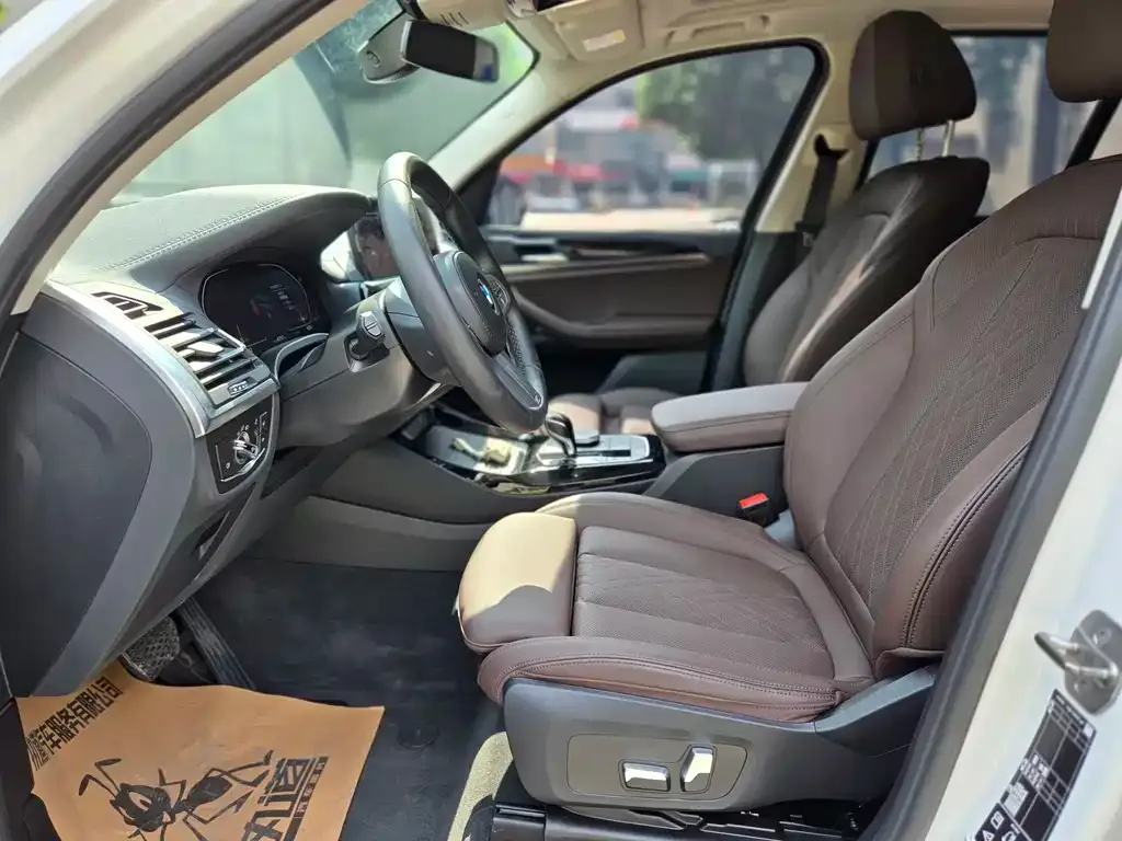 BMW X3 2023 из CN, фото 3