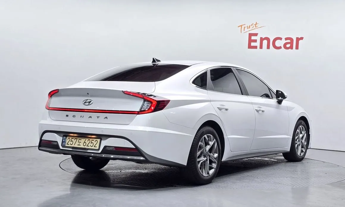 Hyundai Sonata — фото 3