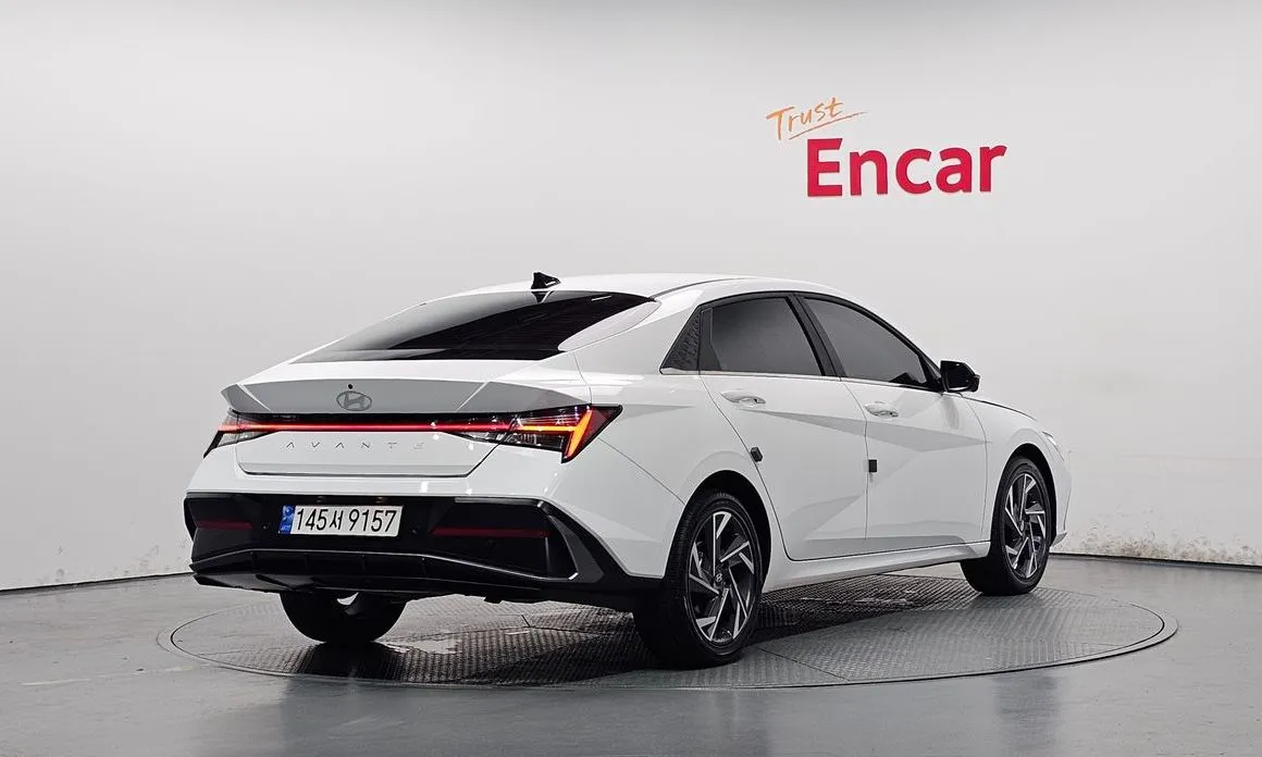 Hyundai AVANTE — фото 5