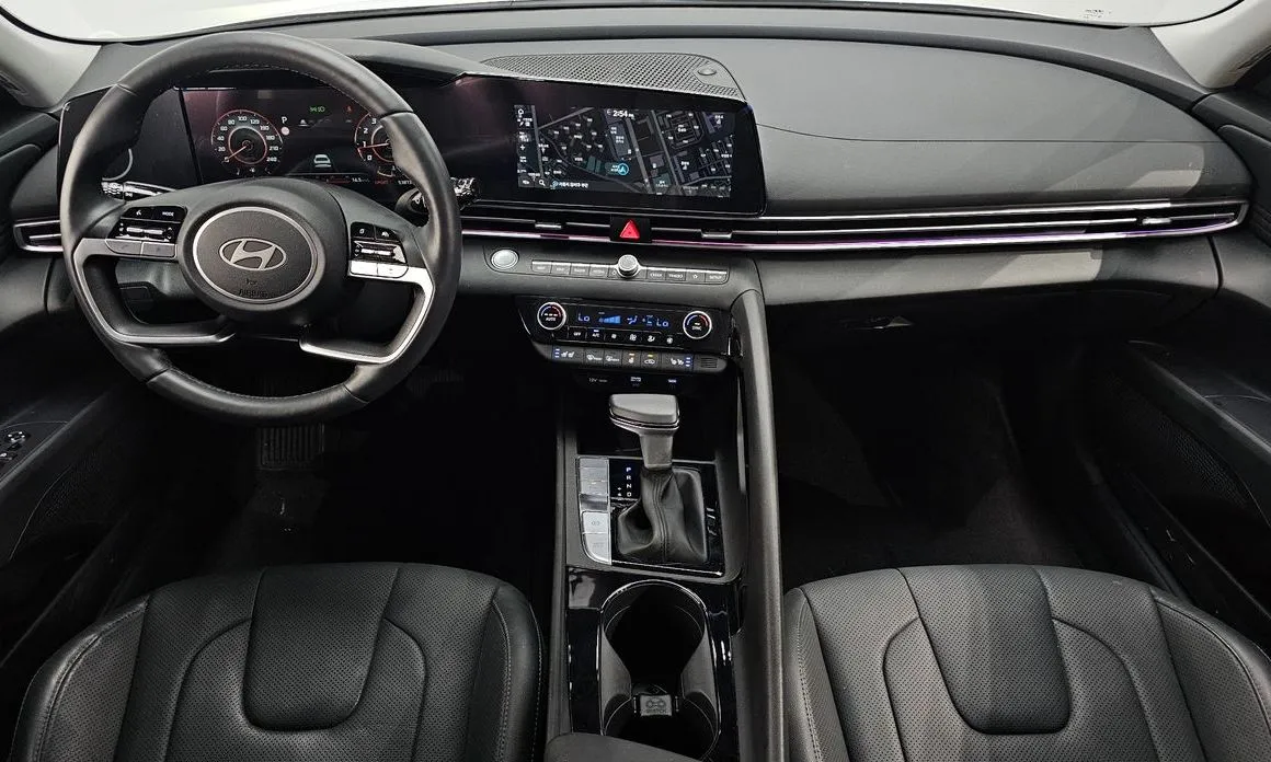 Hyundai AVANTE — фото 9