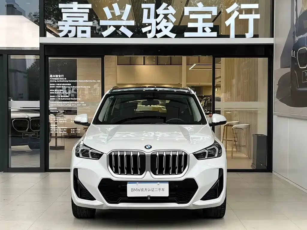 BMW X1 — фото 9