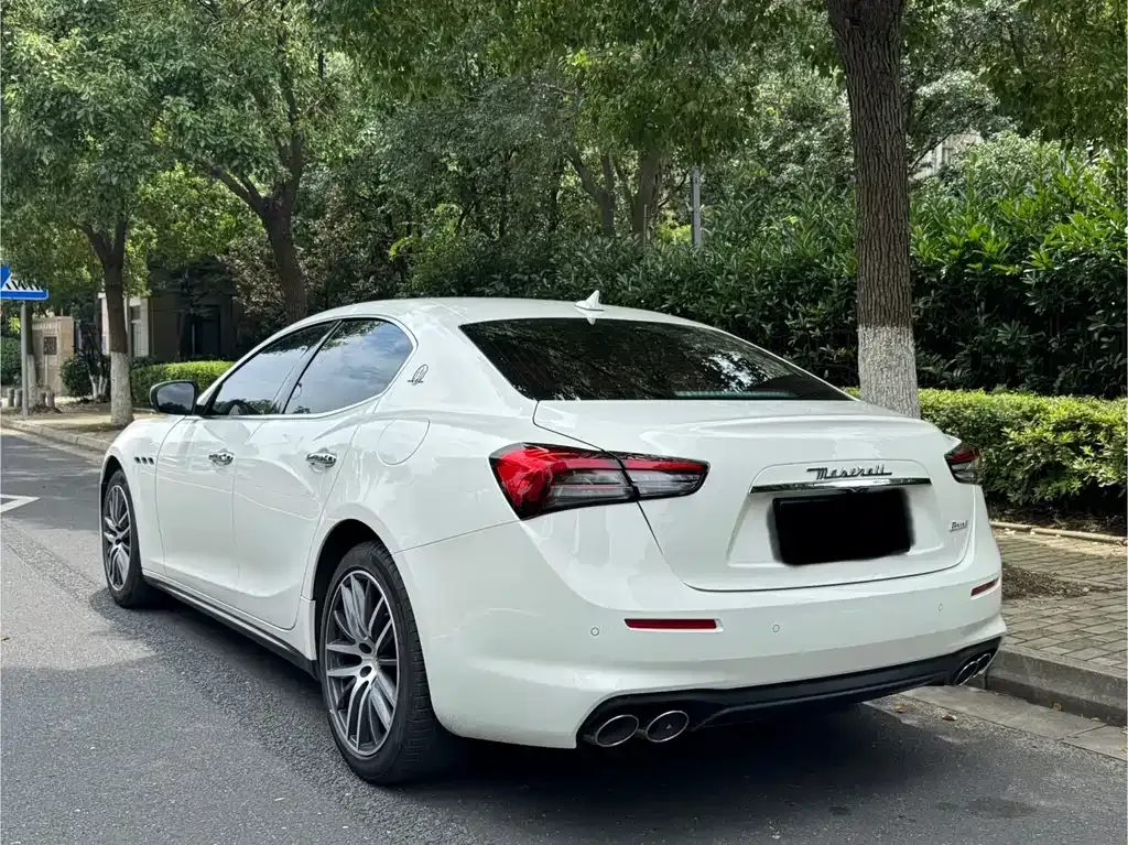 Maserati Ghibli — фото 8