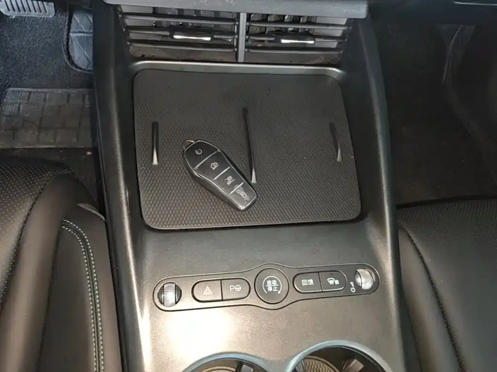 BYD Seal 06 — фото 8