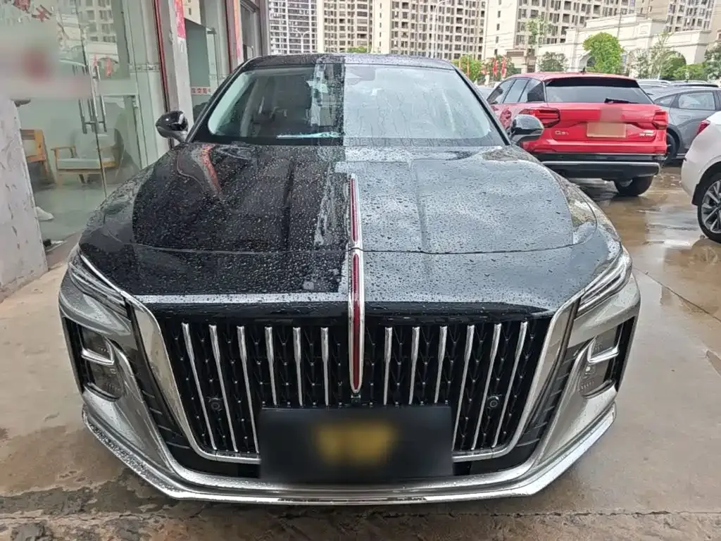 Hongqi H5 — фото 5